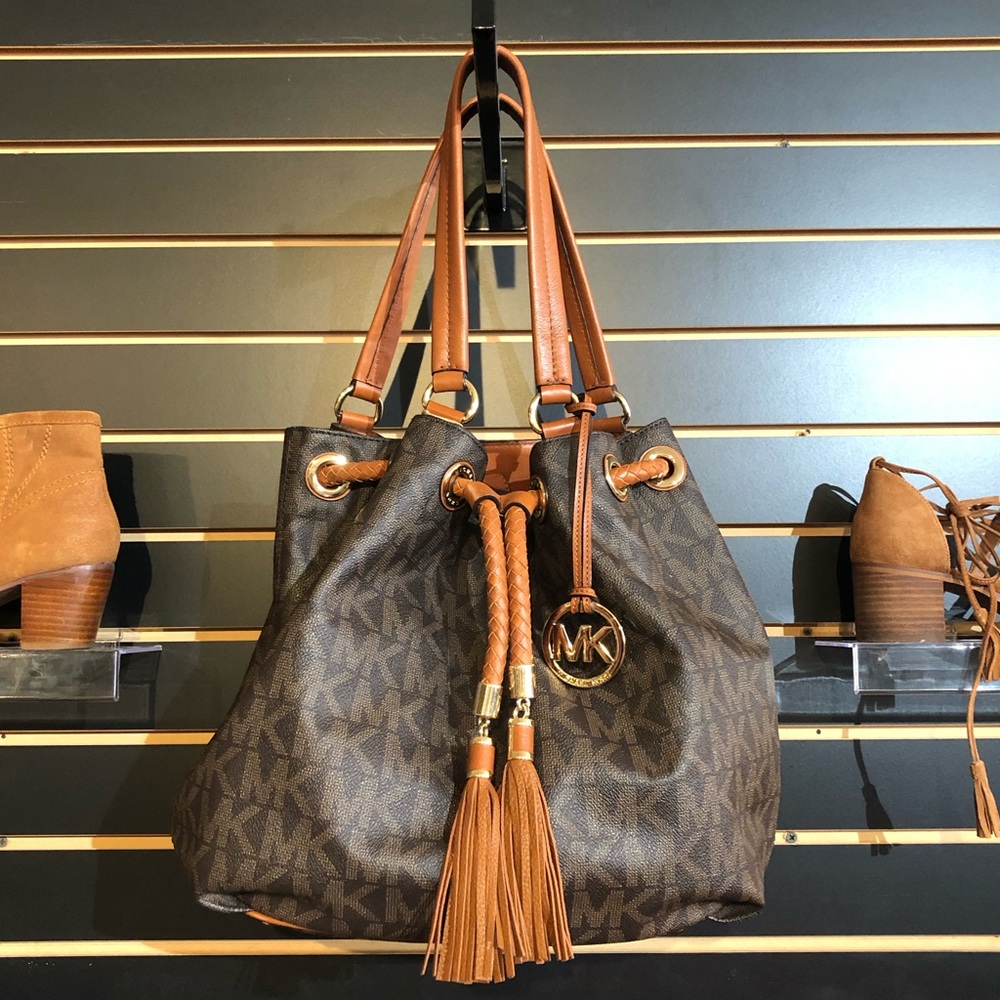 Michael Kors Shoulder Bag